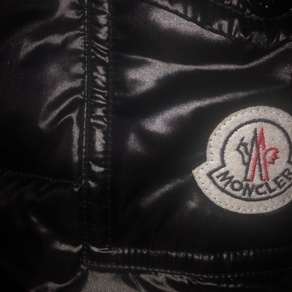 Moncler size 3 (M) - Picture 6 of 8